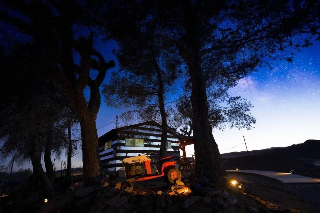 The Invisible Wind Cabin- Joshua Tree Amazing View Yucca Valley Exterior photo